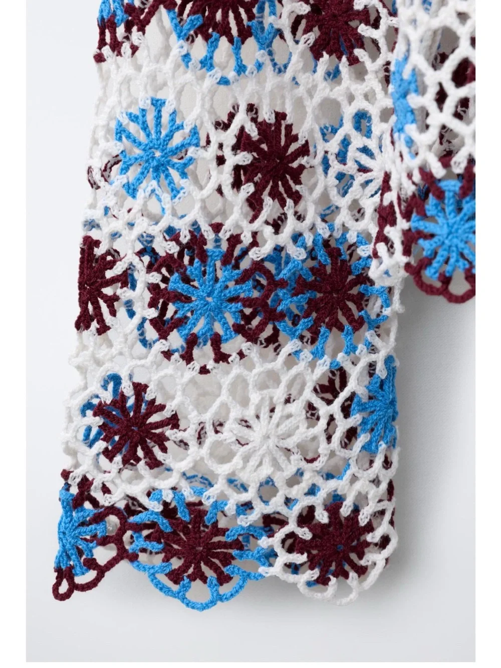 Zara White Crochet Floral Lace Crop Top with Blue & Burgundy Accents